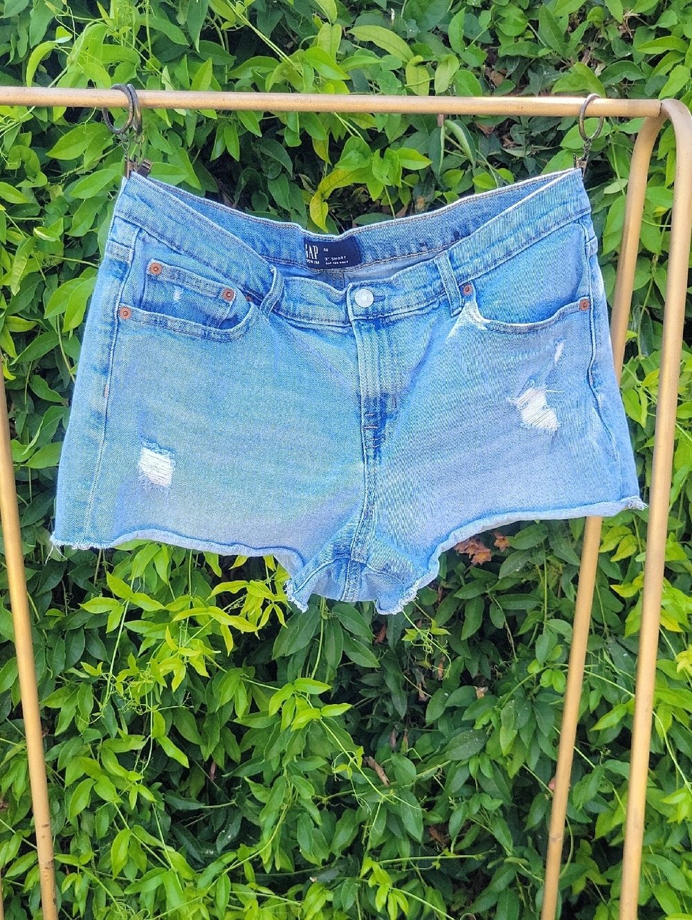 GAP Women's Faded Distressed Light Blue Jean Shorts With Raw Hem